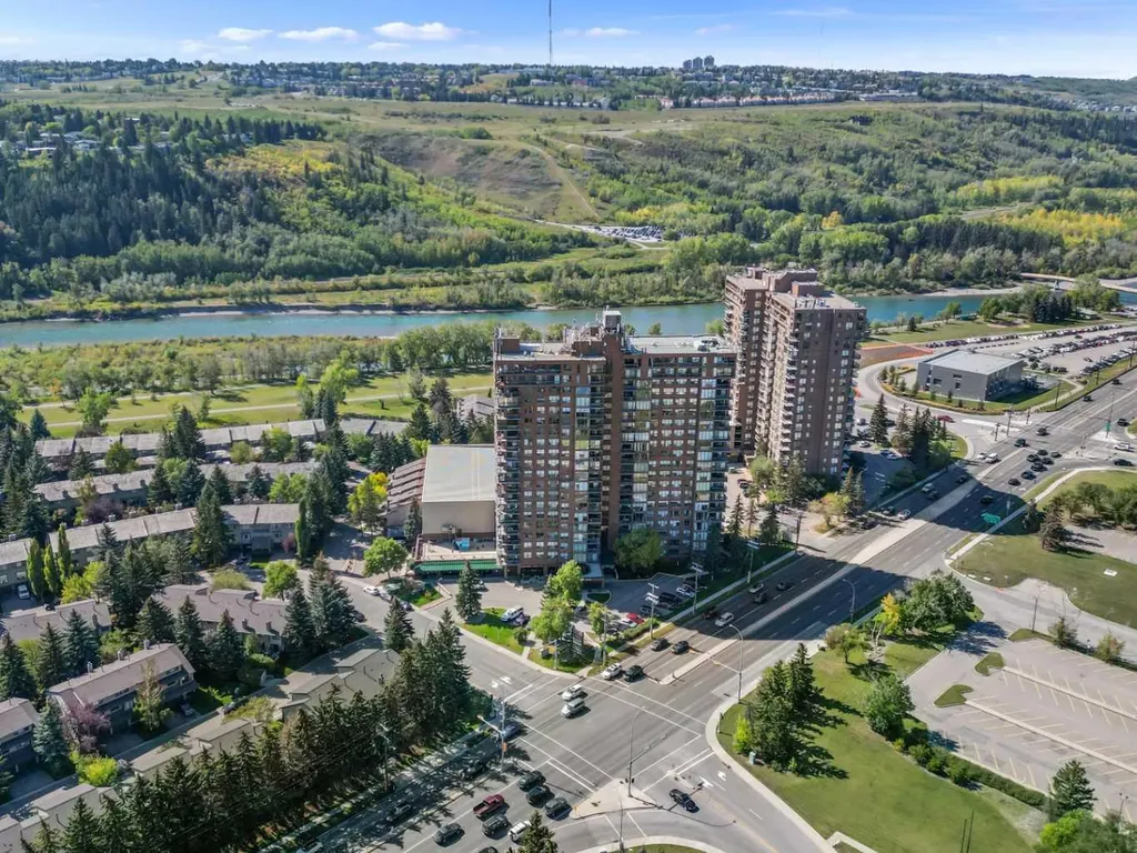 145 Point Drive NW Calgary AB T3B4W1