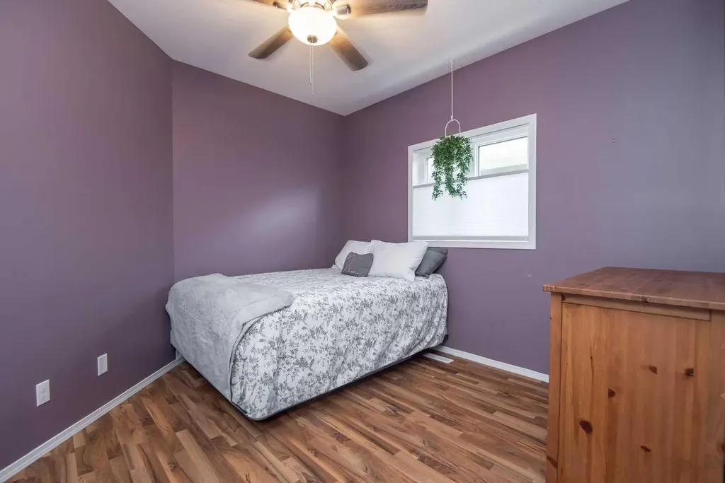 6 Castella Crescent Red Deer AB T4P 0L4
