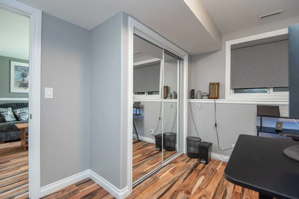 6 Castella Crescent Red Deer AB T4P 0L4
