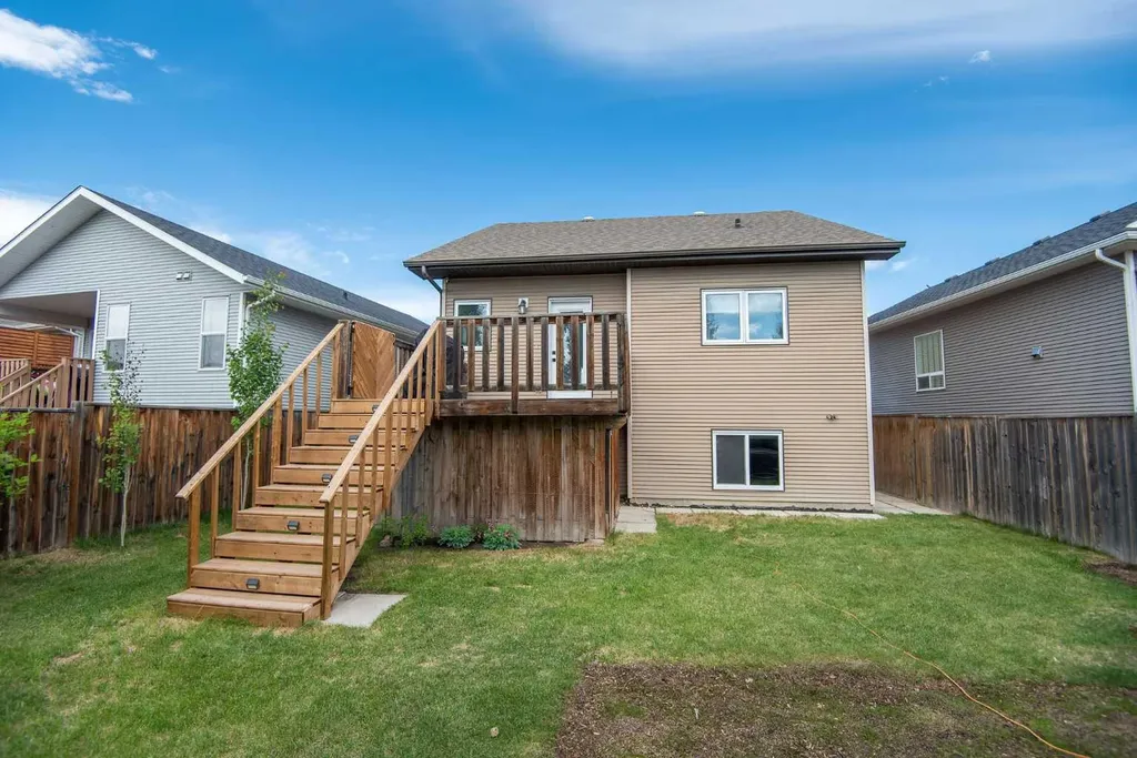 6 Castella Crescent Red Deer AB T4P 0L4