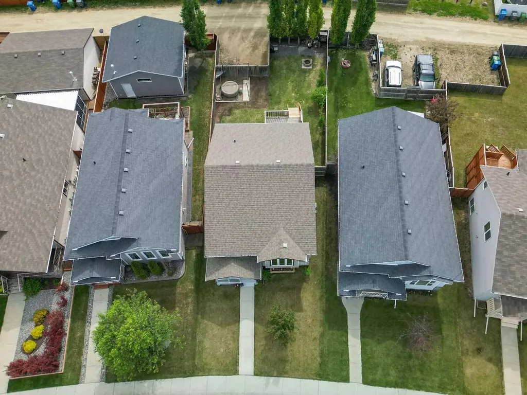 6 Castella Crescent Red Deer AB T4P 0L4