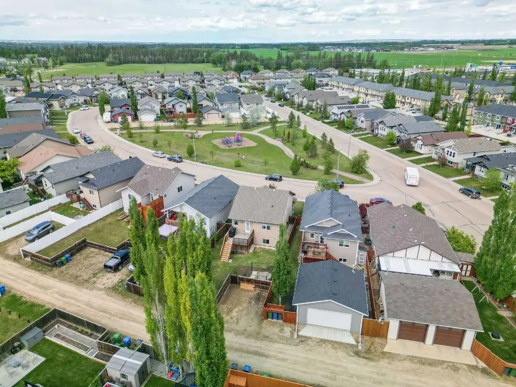 6 Castella Crescent Red Deer AB T4P 0L4