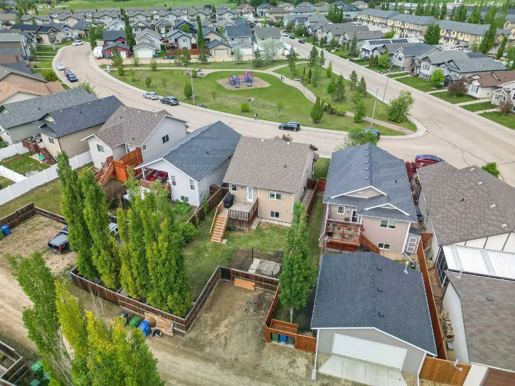 6 Castella Crescent Red Deer AB T4P 0L4