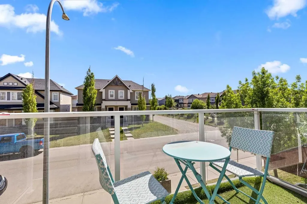 11 Skyview Point Heath NE Calgary AB T3N 0L7