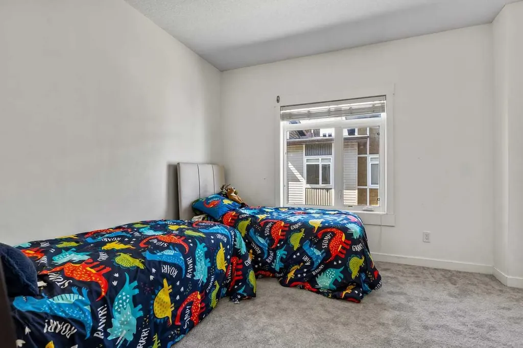 11 Skyview Point Heath NE Calgary AB T3N 0L7