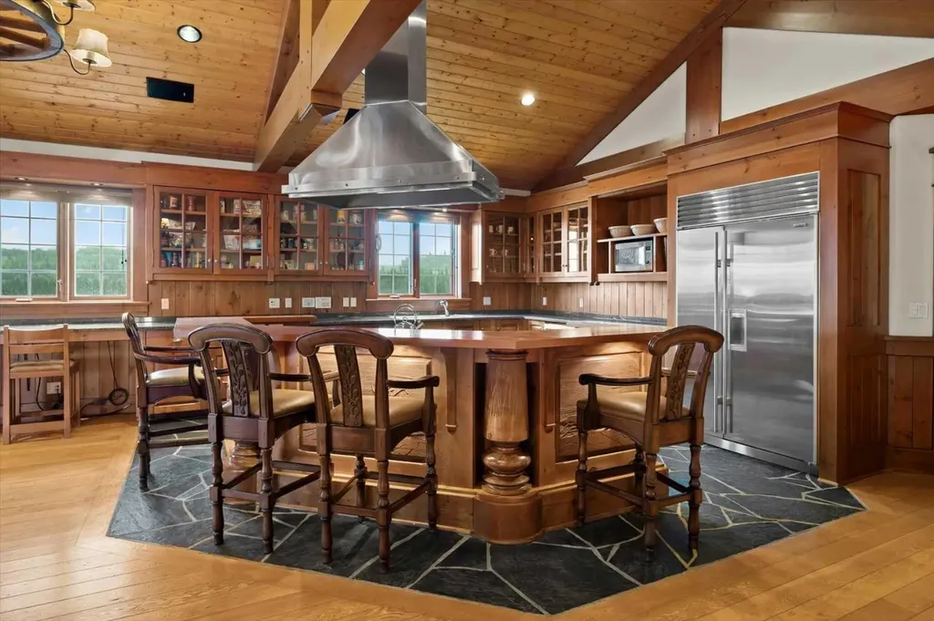 224253 434 Avenue West Rural Foothills County AB T0L2A0