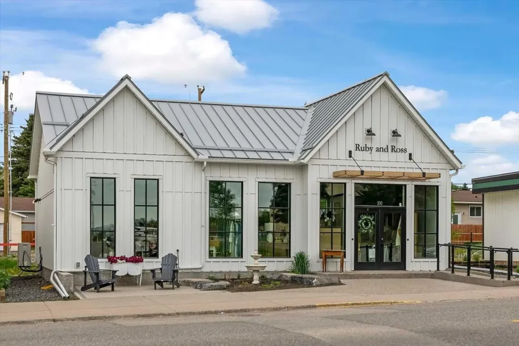 224253 434 Avenue West Rural Foothills County AB T0L2A0