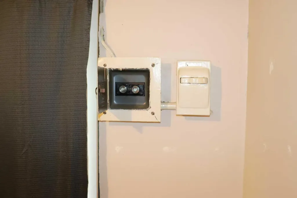 4618 6 Avenue Edson AB T7E 1C8