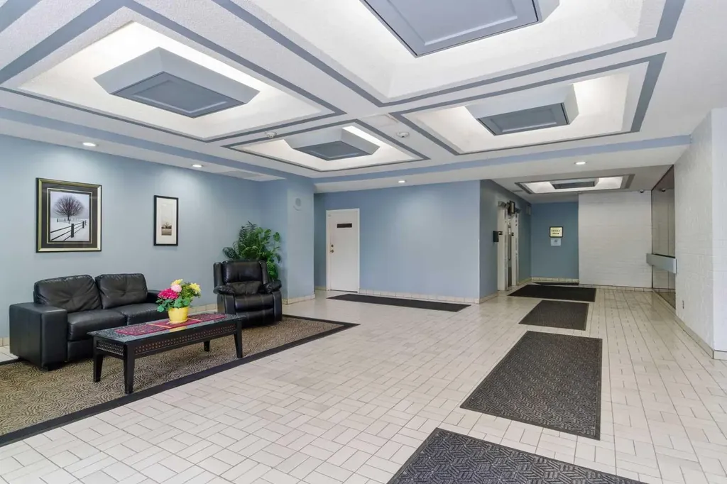 924 14 Avenue SW Calgary AB T2R 0N7