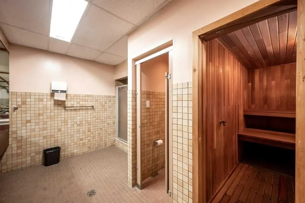 924 14 Avenue SW Calgary AB T2R 0N7