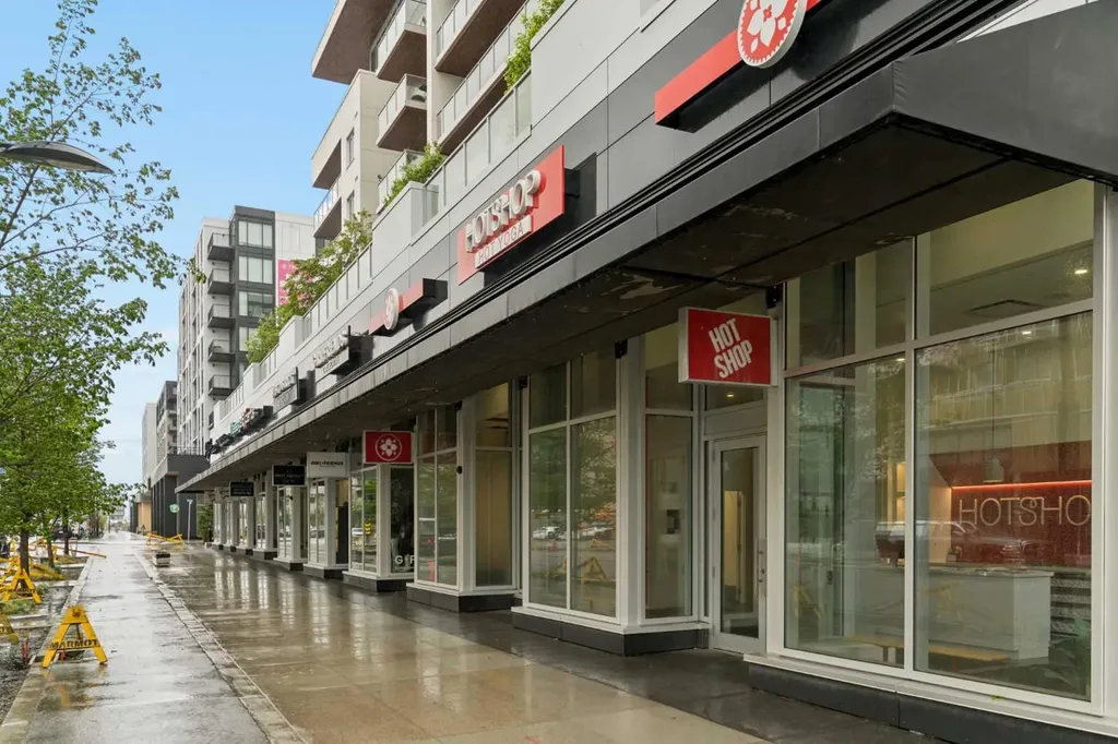8505 Broadcast Avenue SW Calgary AB T3H 6B5