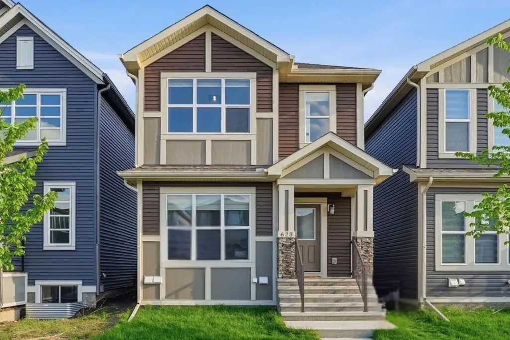 623 Savanna Crescent NE Calgary AB T3J 5P2