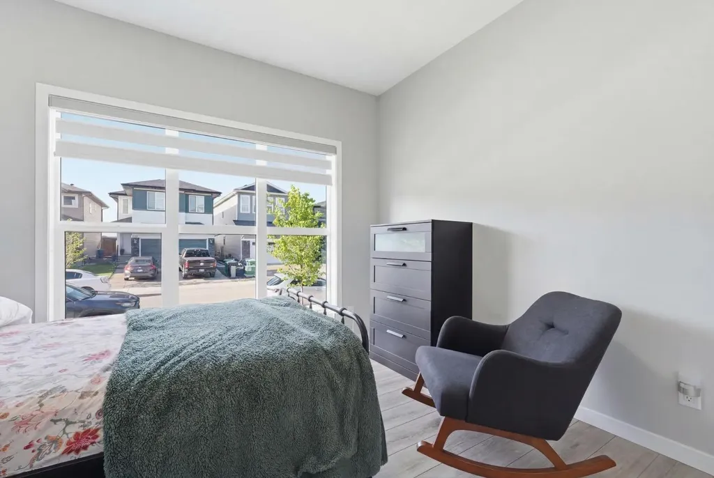 623 Savanna Crescent NE Calgary AB T3J 5P2