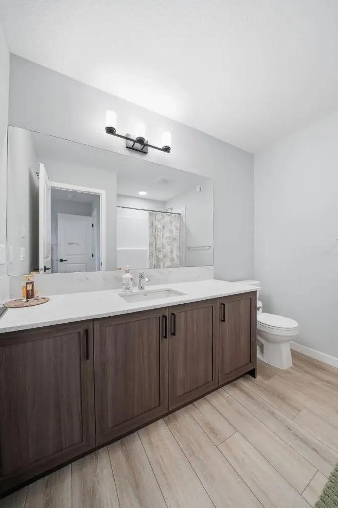 623 Savanna Crescent NE Calgary AB T3J 5P2