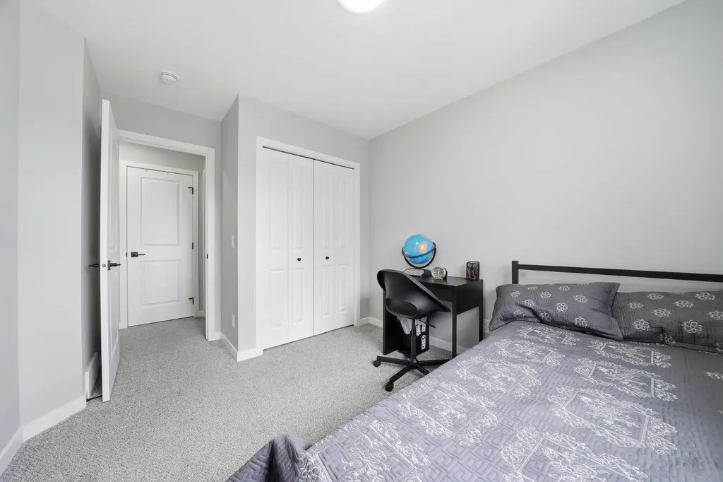 623 Savanna Crescent NE Calgary AB T3J 5P2