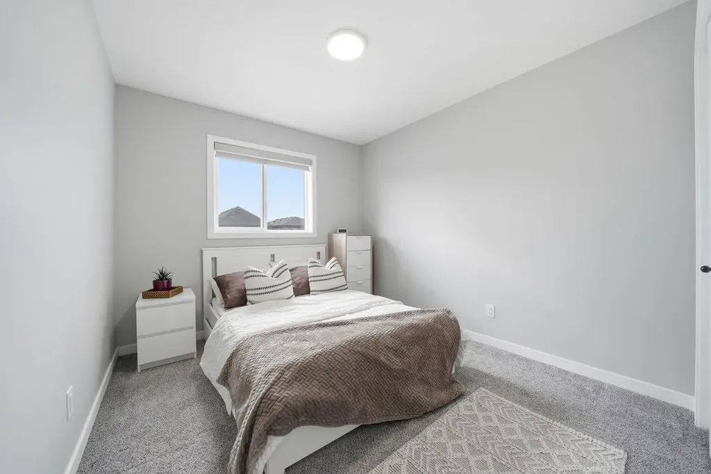 623 Savanna Crescent NE Calgary AB T3J 5P2