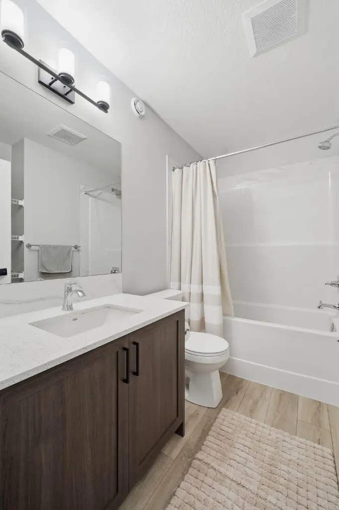 623 Savanna Crescent NE Calgary AB T3J 5P2
