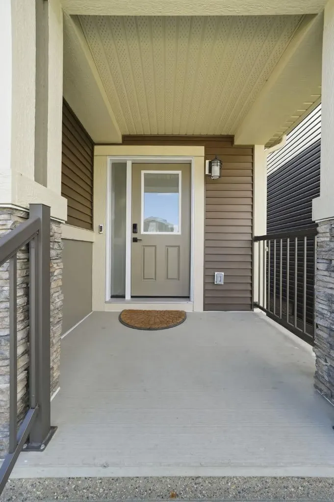 623 Savanna Crescent NE Calgary AB T3J 5P2