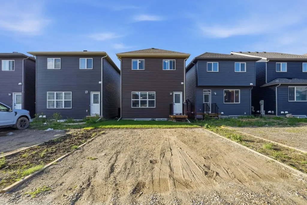 623 Savanna Crescent NE Calgary AB T3J 5P2