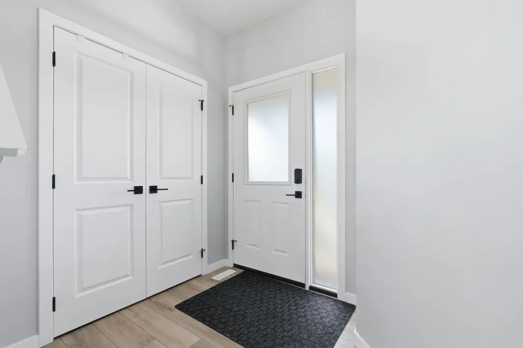 623 Savanna Crescent NE Calgary AB T3J 5P2