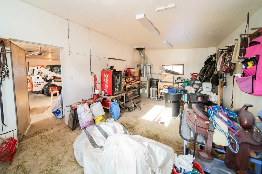 451066 Rge Road 73 Rural Wainwright No. 61 M.d. Of AB T9W 1T4
