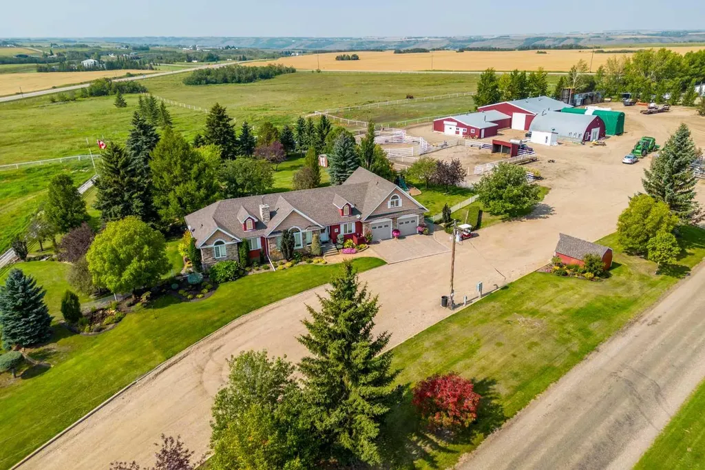 451066 Rge Road 73 Rural Wainwright No. 61 M.d. Of AB T9W 1T4