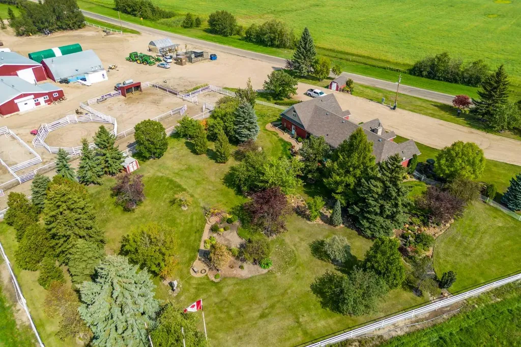 451066 Rge Road 73 Rural Wainwright No. 61 M.d. Of AB T9W 1T4