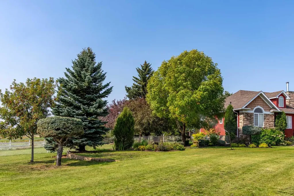 451066 Rge Road 73 Rural Wainwright No. 61 M.d. Of AB T9W 1T4