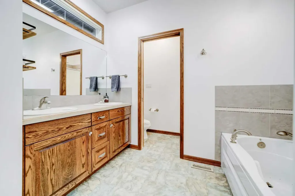 1830 York Creek Close Blairmore AB T0K0E0