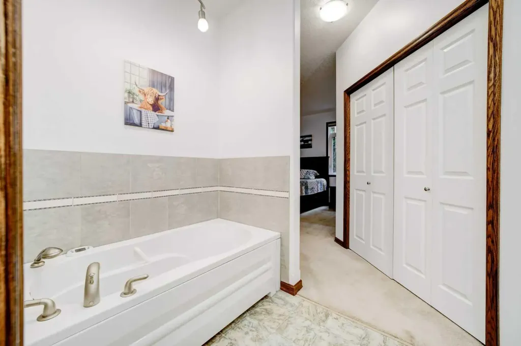 1830 York Creek Close Blairmore AB T0K0E0