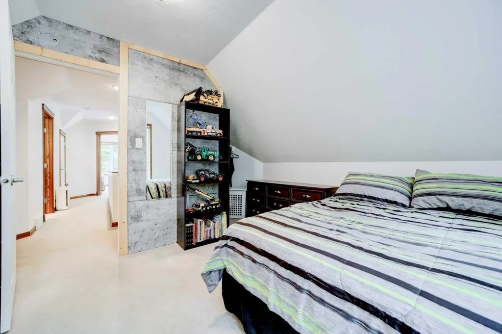 1830 York Creek Close Blairmore AB T0K0E0