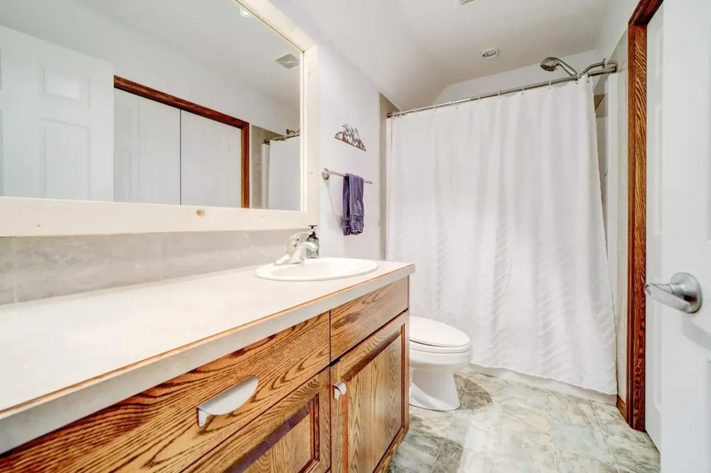 1830 York Creek Close Blairmore AB T0K0E0
