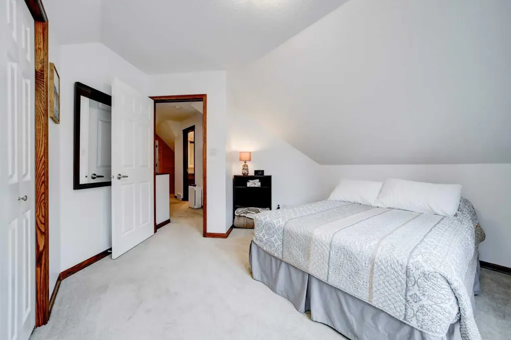 1830 York Creek Close Blairmore AB T0K0E0