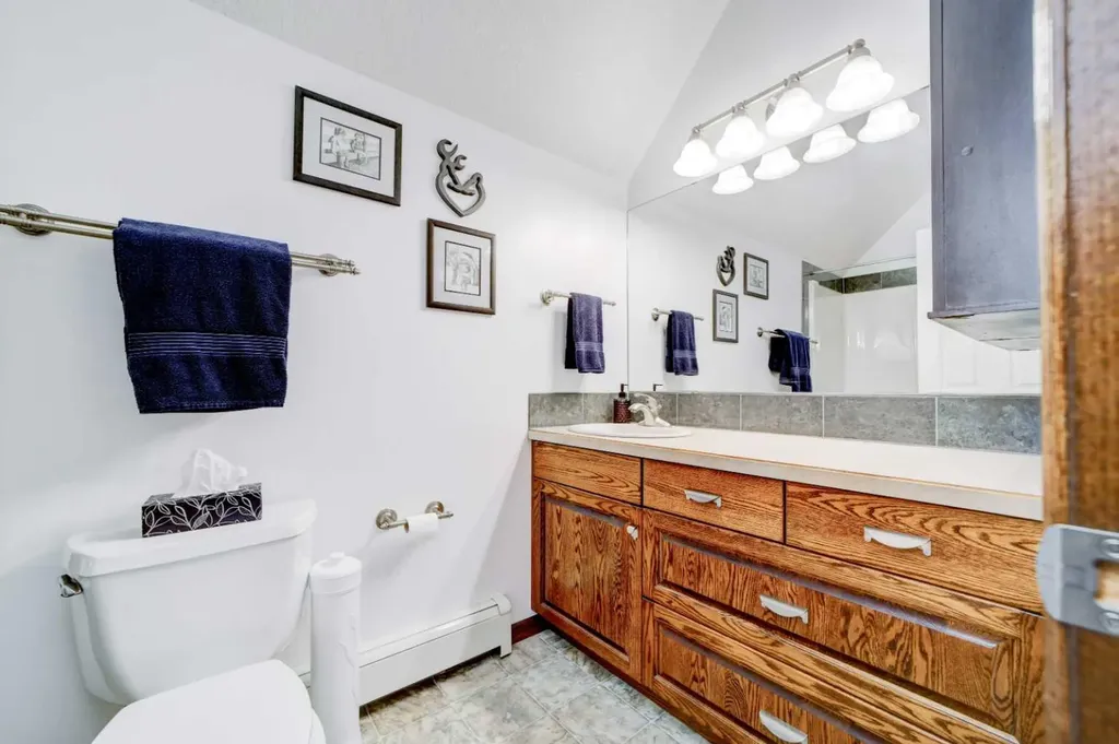 1830 York Creek Close Blairmore AB T0K0E0