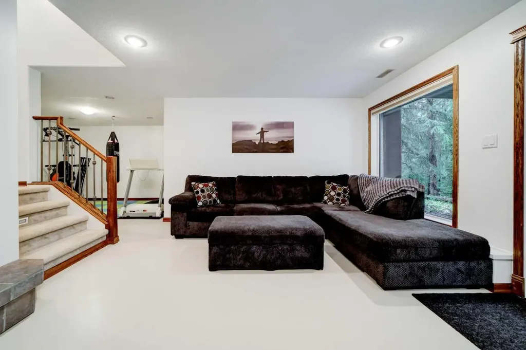 1830 York Creek Close Blairmore AB T0K0E0