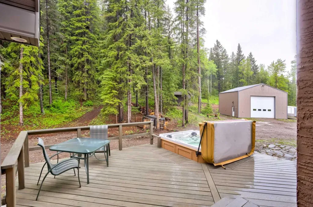 1830 York Creek Close Blairmore AB T0K0E0