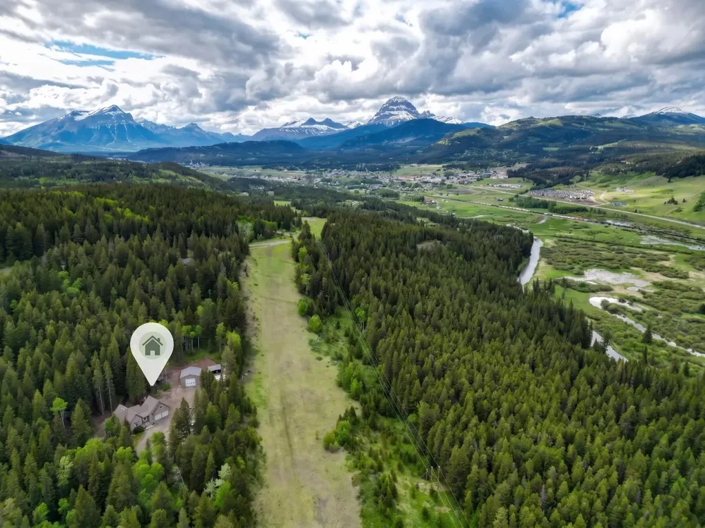 1830 York Creek Close Blairmore AB T0K0E0