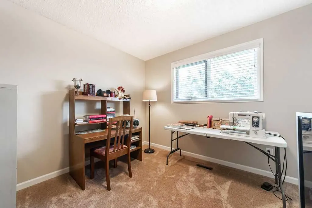 3104 58 Avenue Lloydminster AB T9V 1X6