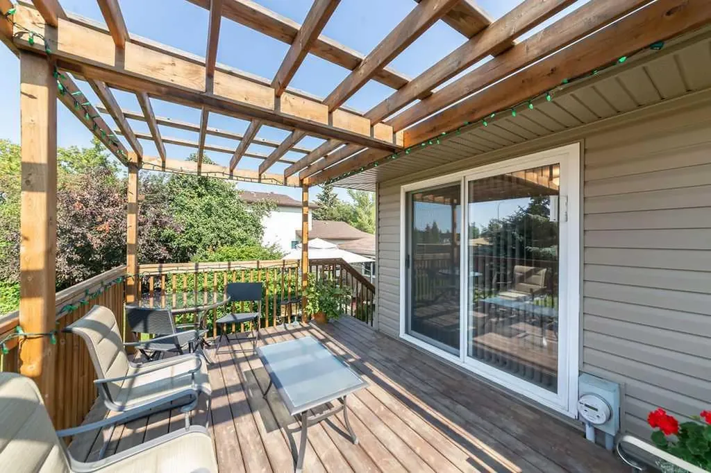 3104 58 Avenue Lloydminster AB T9V 1X6