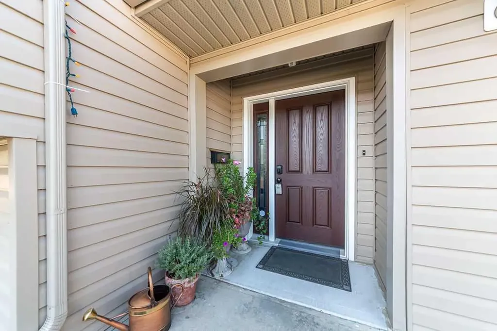 3104 58 Avenue Lloydminster AB T9V 1X6