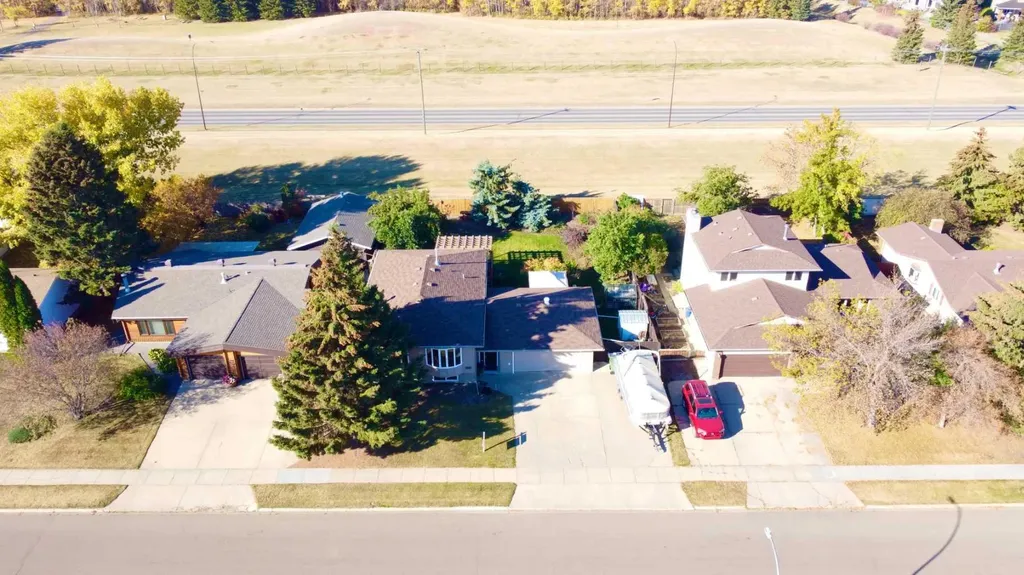 3104 58 Avenue Lloydminster AB T9V 1X6