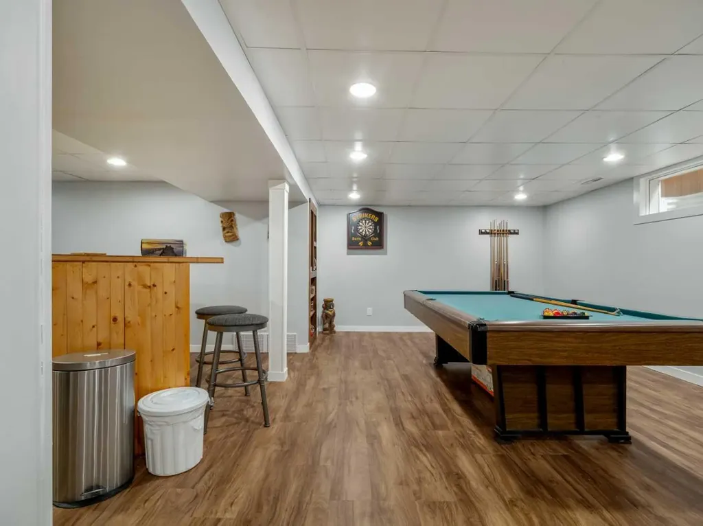 519 28 Street S Lethbridge AB T1J 3T1
