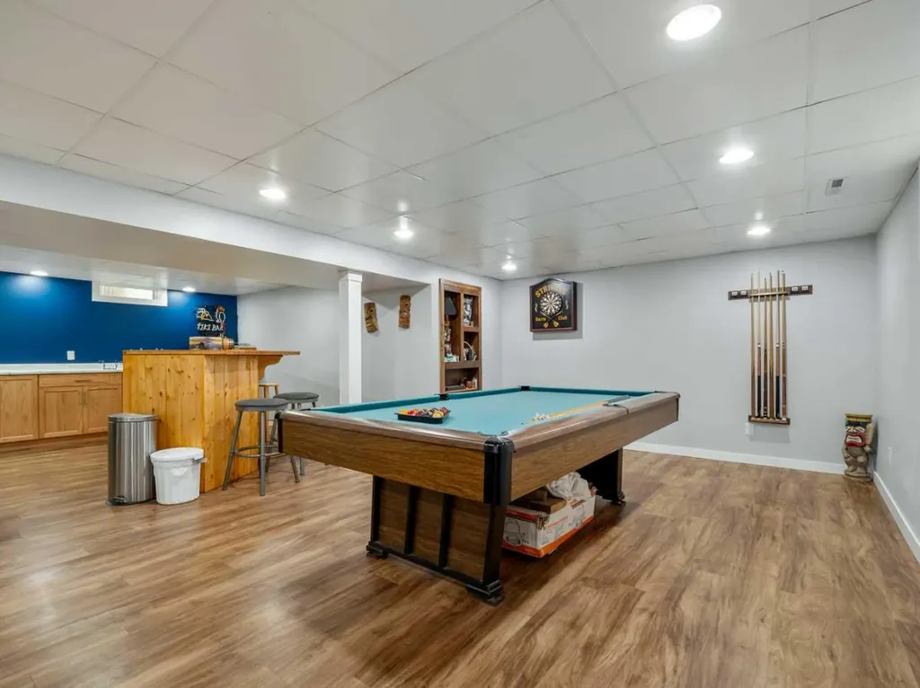519 28 Street S Lethbridge AB T1J 3T1