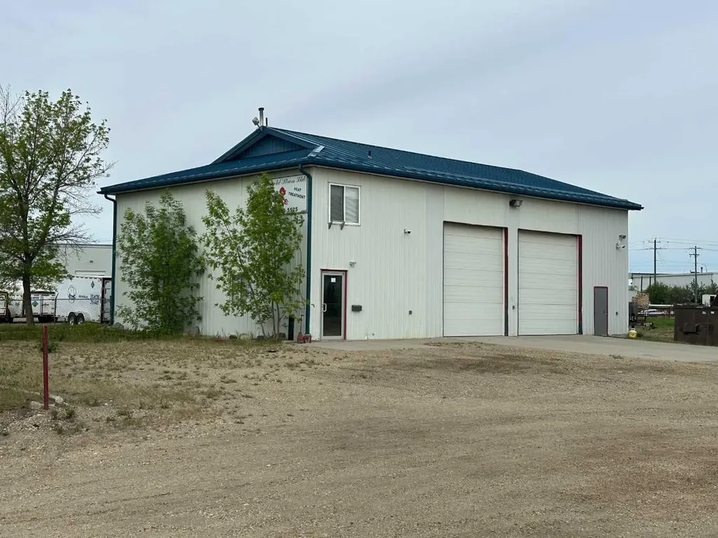 11434 91 Avenue Grande Prairie AB T8V 6K6
