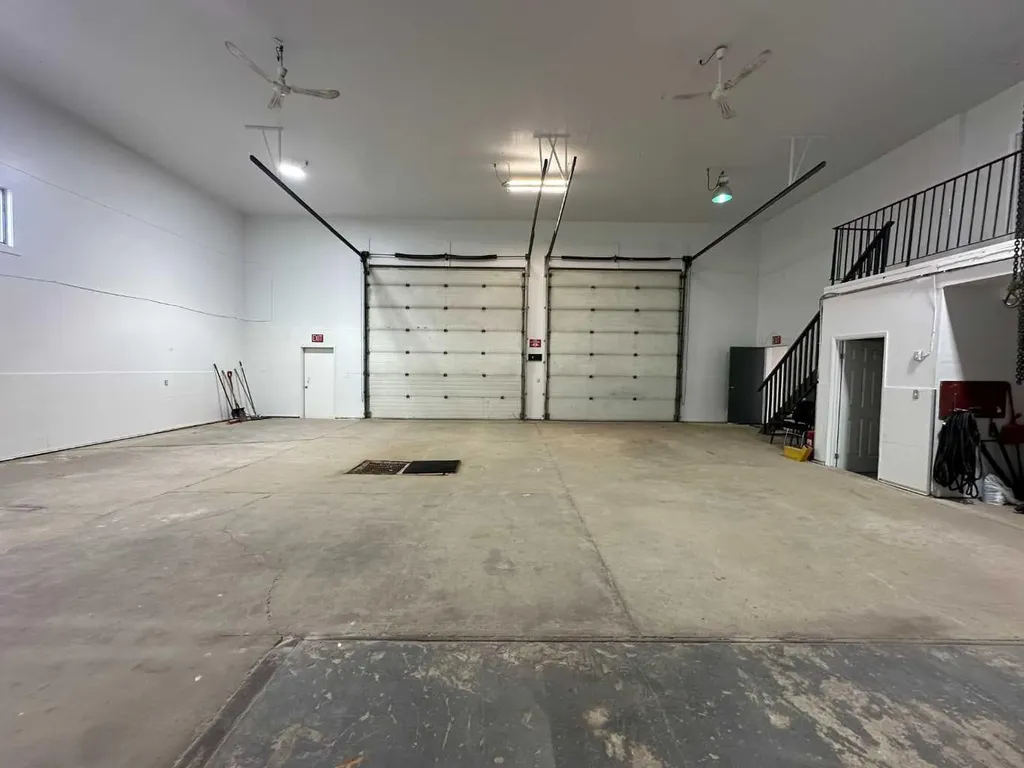 11434 91 Avenue Grande Prairie AB T8V 6K6