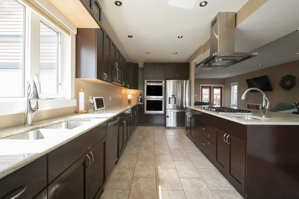 336 Ermine Crescent Fort Mcmurray AB T9H 4M6