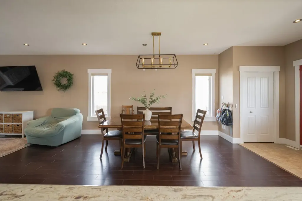 336 Ermine Crescent Fort Mcmurray AB T9H 4M6