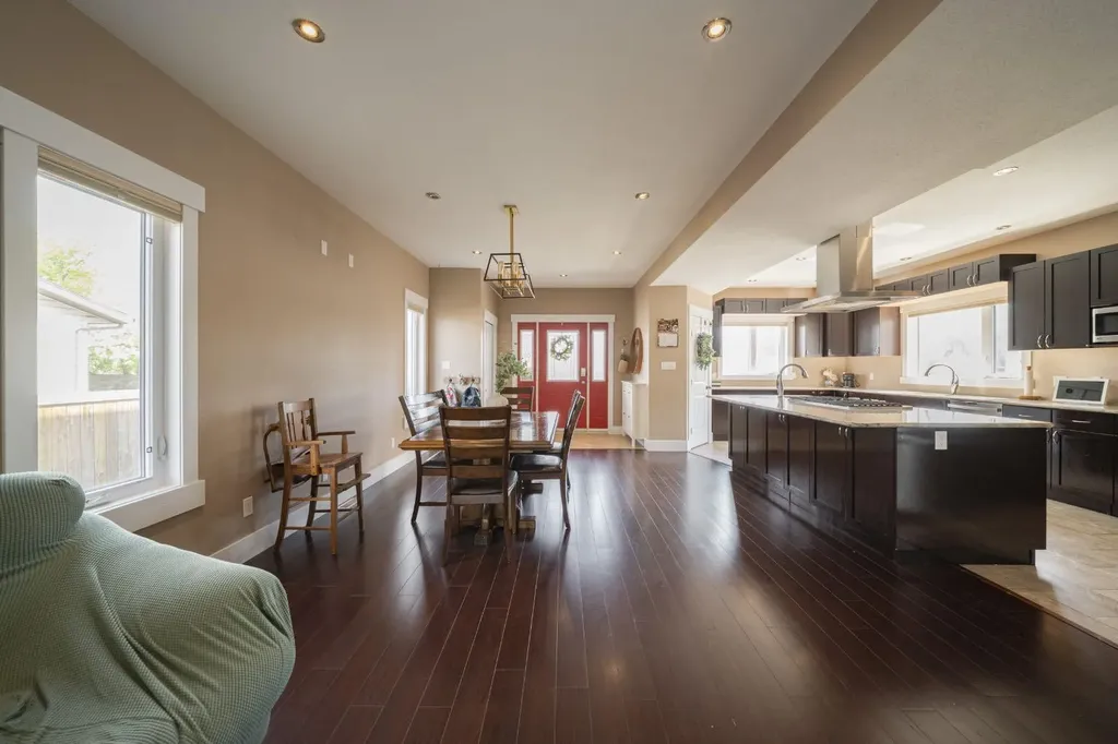 336 Ermine Crescent Fort Mcmurray AB T9H 4M6