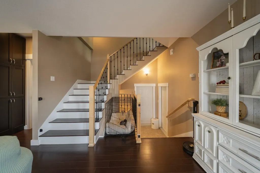 336 Ermine Crescent Fort Mcmurray AB T9H 4M6