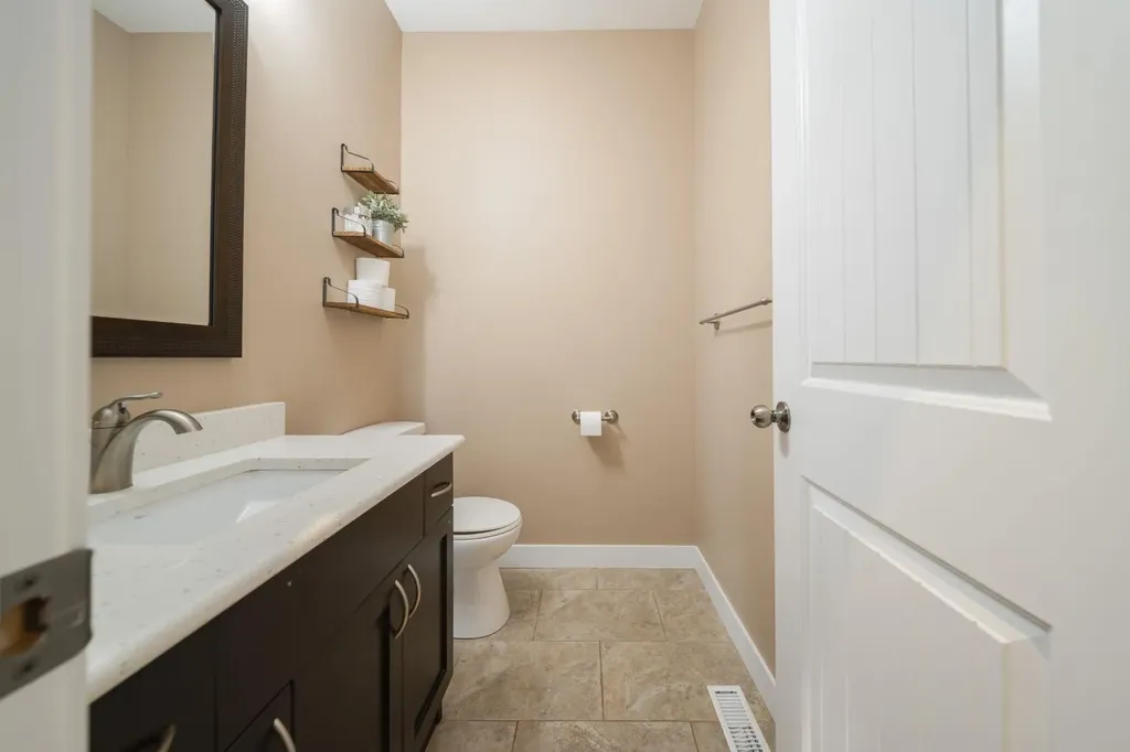 336 Ermine Crescent Fort Mcmurray AB T9H 4M6
